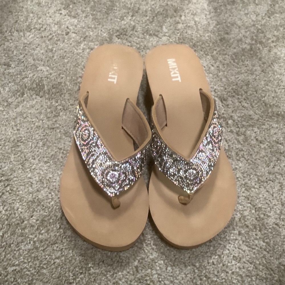 Mixit thong glittery sandals 8